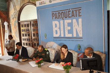 Launching the “Parquéate Bien” pilot program in santo Domingo