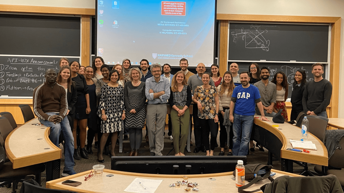 Bringing the Field to the Classroom: Learning to do PDIA in Practice