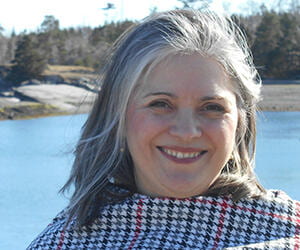 Maggie MacDonald headshot