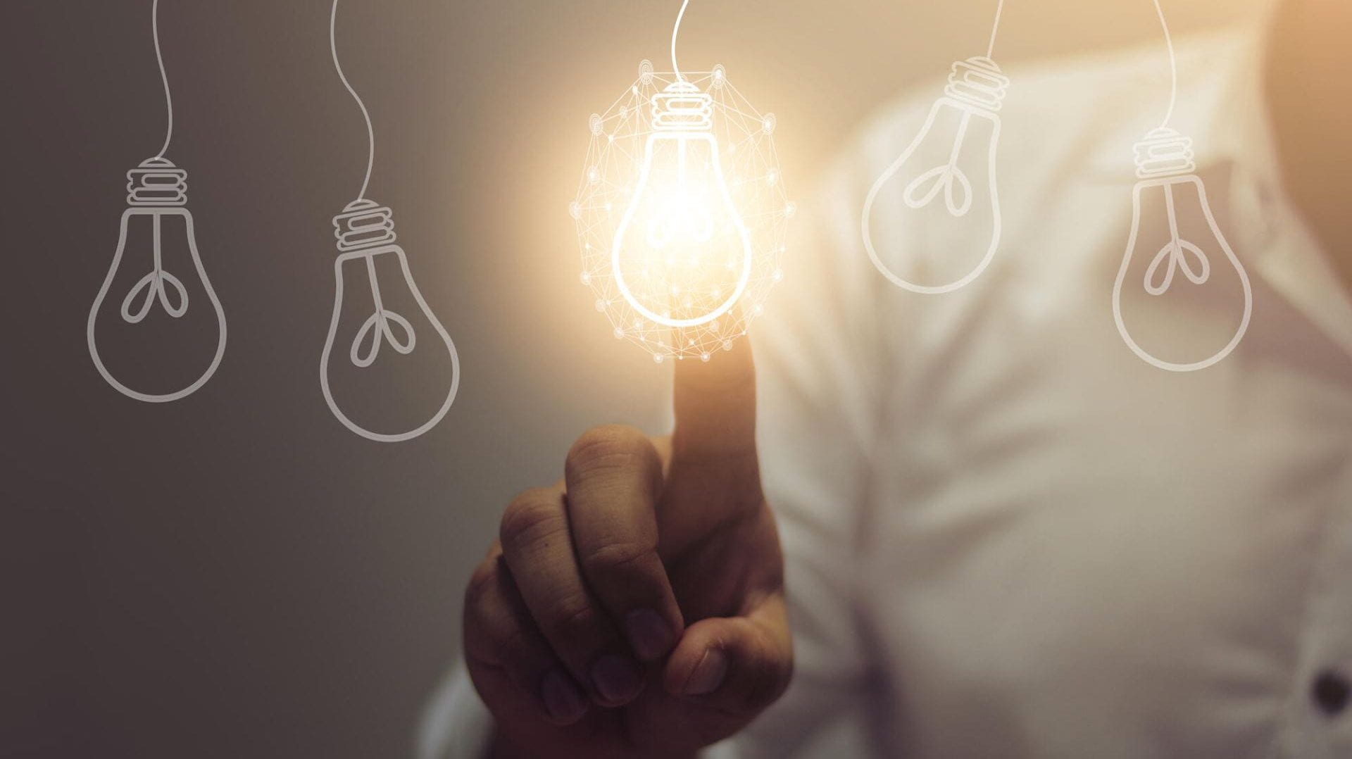 Pointing at a lightbulb aluminated