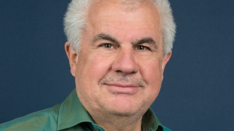 Lant Pritchett headshot