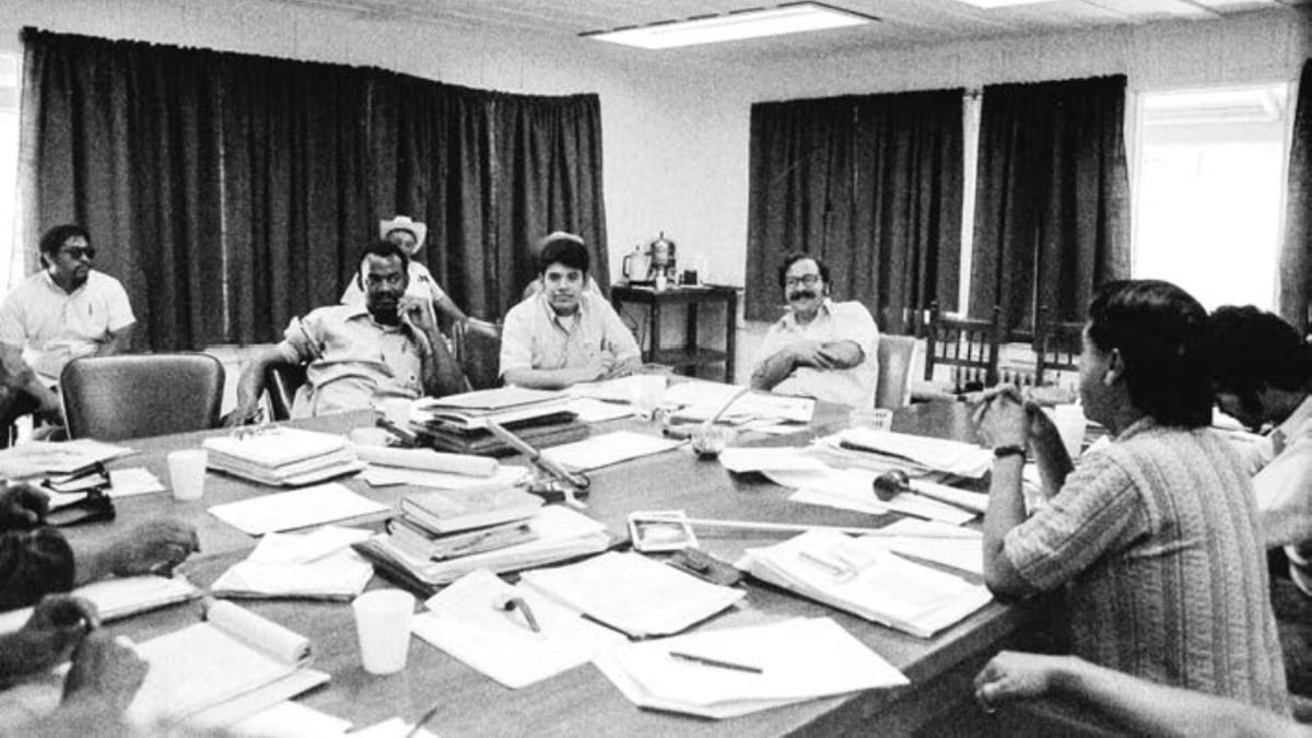 Marshall Ganz at a table with others