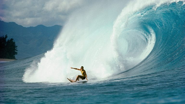 Shaun Tomson surfing
